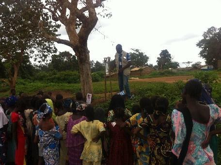 Hand-washing demonstration, photo 2