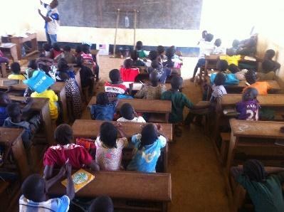 Hand-washing demonstration, photo 3
