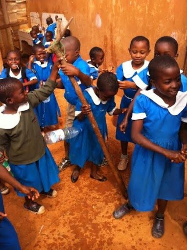 Hand-washing demonstration, photo 7